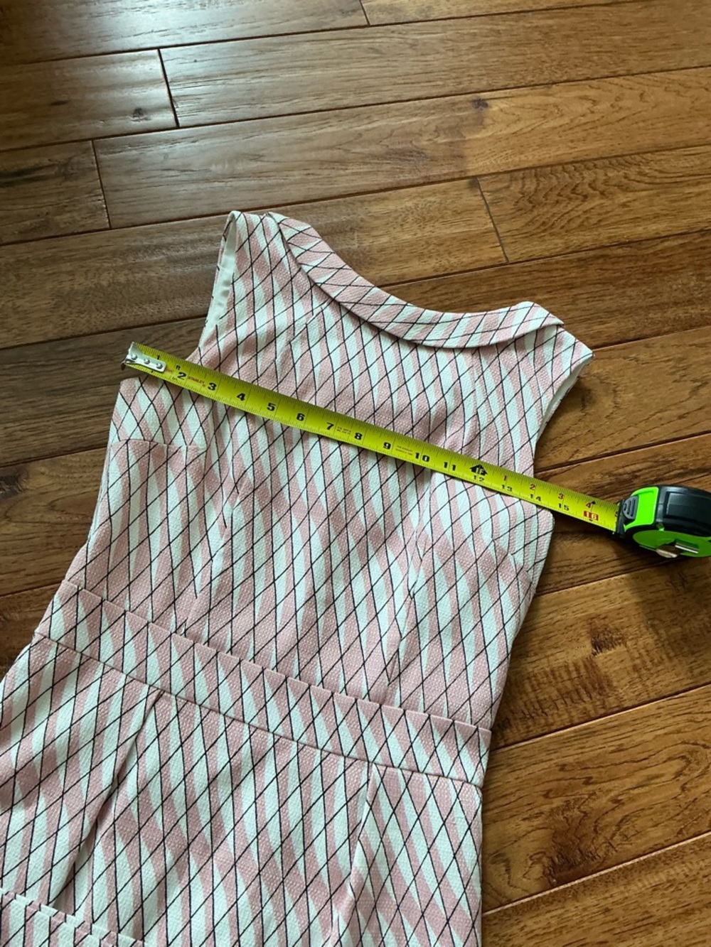 Boden Pink Plaid Geometric Pattern Dress, size 4 - Picture 9 of 12